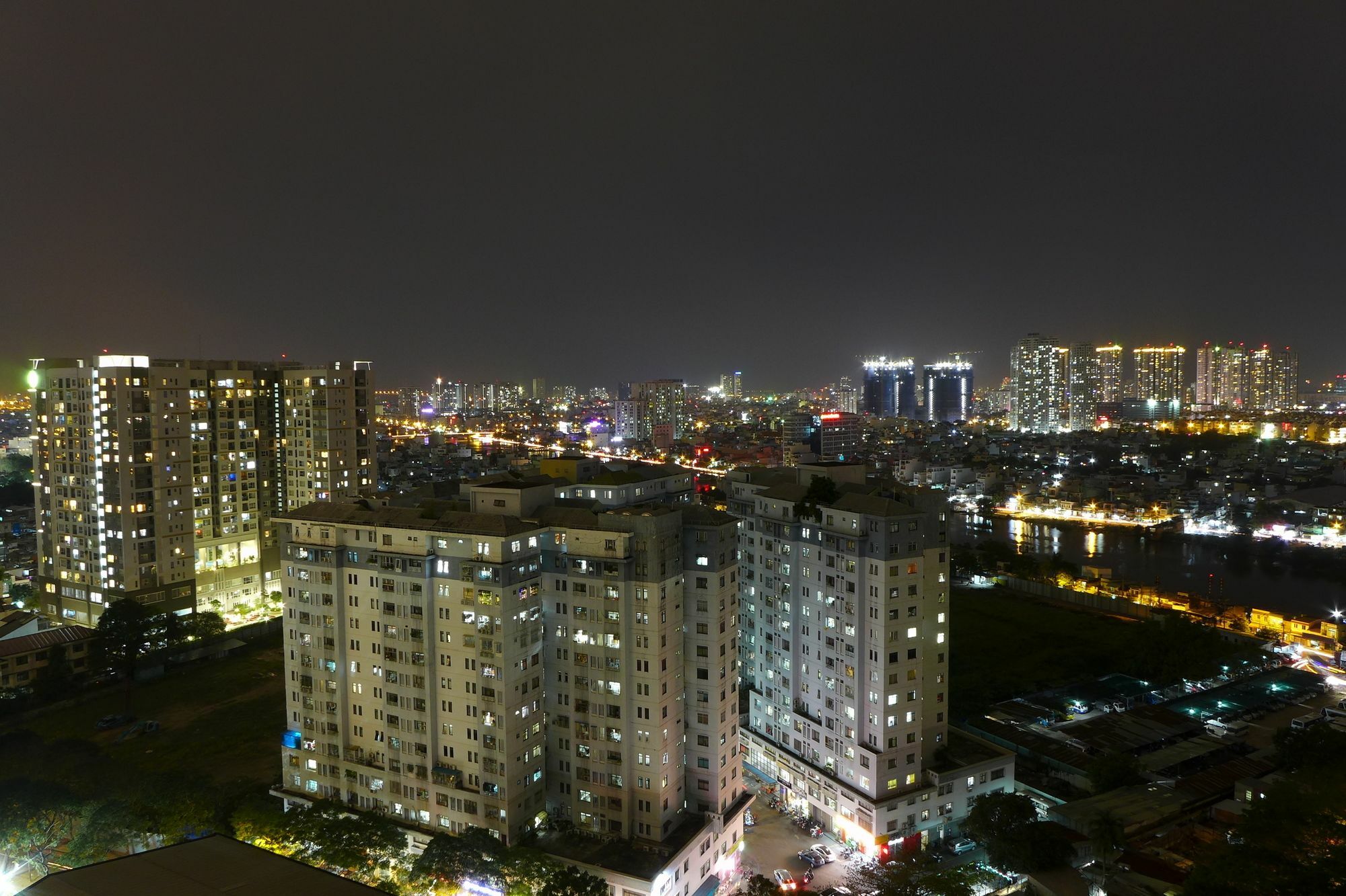 Hewahome Ho Chi Minh City Exterior photo